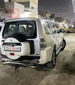 ميتسوبيشي باجيرو